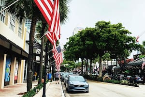 Por el próximo feriado federal algunos condados no darán servicios en algunas de sus oficinas