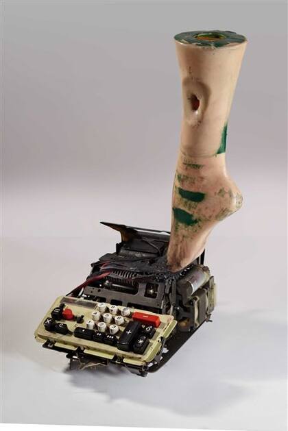 Por falta de cabezas, materiales diversos, 2012