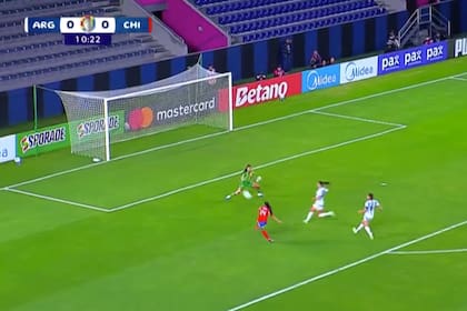 Por la Copa América femenina no hay VAR en la etapa de grupos; en Chile se quejaron por la no concesión de un penal frente a Argentina.