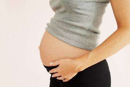 Según el estudio "Intercovid", las principales complicaciones en las mujeres embarazadas tienden a aparecer en la segunda mitad de la gestación