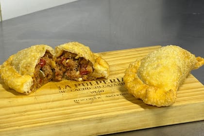 Por la prohibición de comer carne roja en el Vienres Santo, muchos recurren a las empanadas de vigilia
