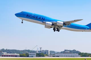 Por la suba del petróleo, dos aerolíneas aumentan los precios de los vuelos