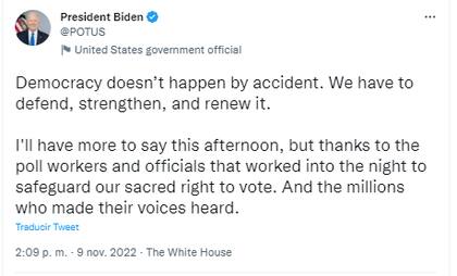 Por medio de su cuenta en Twitter, Joe Biden llamó a defender la democracia