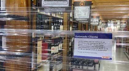 Por motivo de veda electoral no se podían consumir bebidas alcohólicas