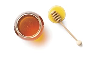 Mitos y verdades de la miel: ¿es mejor que el azúcar?