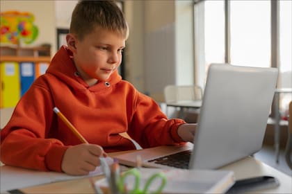 Por qué los chatbots de IA pueden estar volviéndote más estúpido.