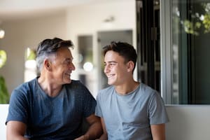 Por qué los nacidos en los 60 y 70 forjaron una fortaleza mental que la Generación Z no tiene