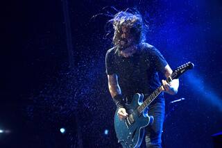 El rock de estadios vive de la mano de Foo Fighters y Queens of the Stone Age