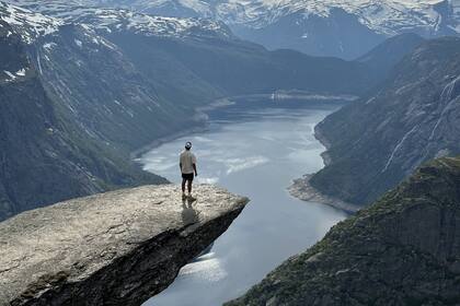 "¿Por qué no ver otras ciudades, tener otras experiencias, vivir en otros lugares?", se preguntaba. (En la foto, Jonathan Schanz)