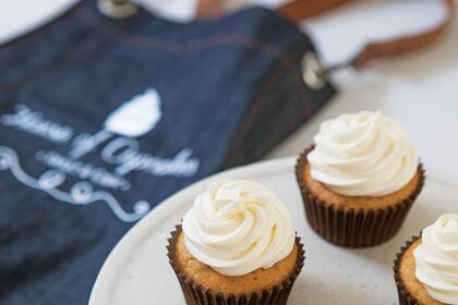 “¿Por qué tienen tanto éxito los cupcakes? Tienen el tamaño de una porción individual y permiten mil combinaciones de sabores, texturas, colores y decoraciones. Para mí, son pequeñas obras de arte”.