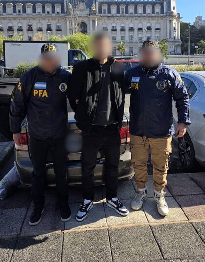 Por redes sociales fueron identificados los dos cómplices