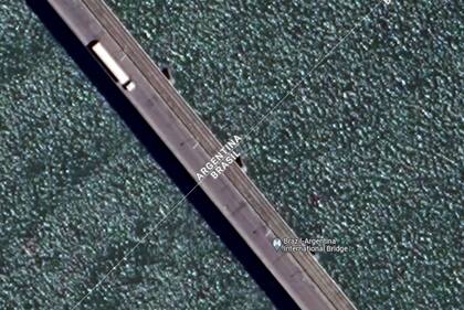 La piedra fundamental de su construcción fue colocada en 1938 por los presidentes Justo y Vargas