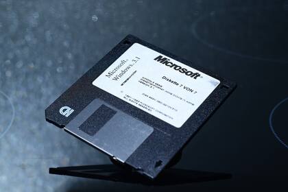 Por supuesto, Windows 3.1 se instalaba desde diskettes. La buena noticia: al menos no eran floppies. Sí, la vista no los engaña, esta es la versión en alemán
