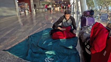 Por una protesta gremial de trabajadores de Aerolíneas Argentinas, hay paro general en todo el país