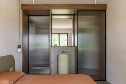 Porcelanato 'Mystone Ceppo' by Grè Marazzi (GruppoE Ceramiche Appia), que reproduce la icónica piedra italiana Ceppo di Gré.
