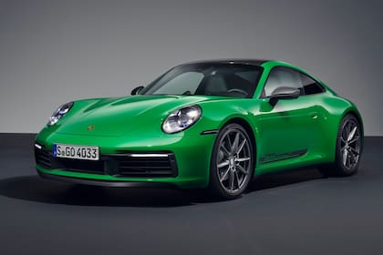 Porsche 911 Carrera T 01