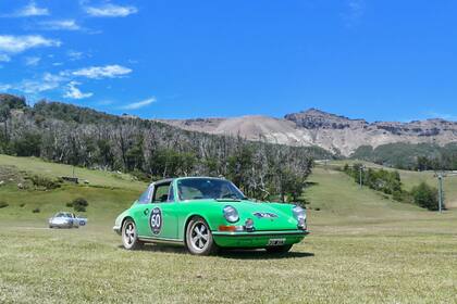 Porsche 911 E 1971 durante la segunda etapa de las 1000 Millas Sport