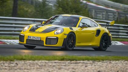 Porsche 911 GT2 RS en el Nordschleife