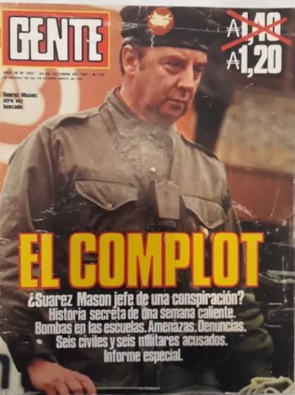 Portada de la revista Gente (octubre de 1976) donde aparece el general Carlos Guillermo Suárez Mason con el título: “EL COMPLOT”