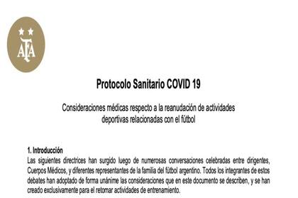 Portada del documento que contiene las recomendaciones sanitarias de la AFA para el regreso del fútbol argentino.