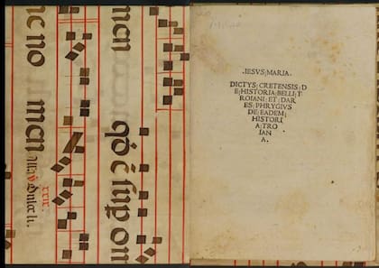 Portada y primera página de Historia belli Troiana, aparentemente la primera edición conjunta de los supuestos relatos de testigos oculares de la caída de Troya, demostrablemente no anteriores al siglo IV o V d.C