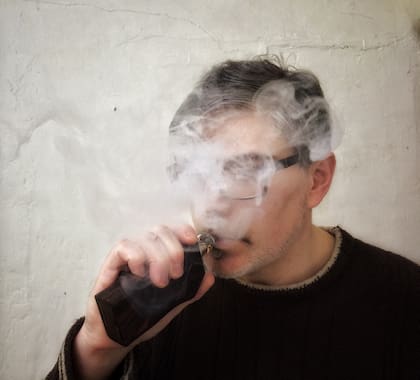 Vapear provoca inflamación en las vías respiratorias y los pulmones que puede volverse crónica