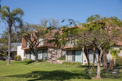 Posada del Muelle cuenta con habitaciones a nuevo.