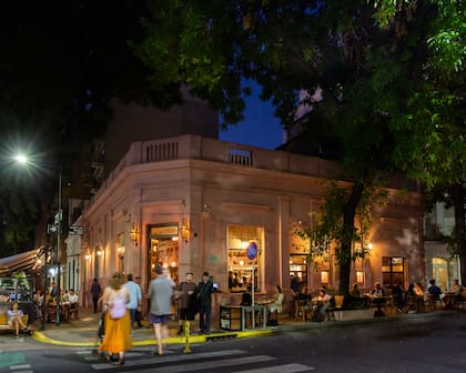 Postal nocturna de El Preferido de Palermo