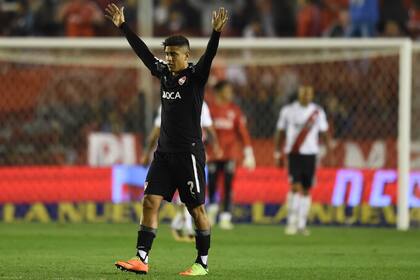 Postales del último enfrentamiento en Avellaneda: el Rojo ganó 1-0 con gol de Nicolás Domingo, con pasado en River