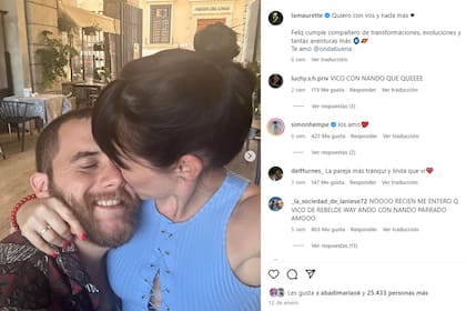 Posteo romántico. Victoria Maurette junto a su novio, Agustín Pardella, el actor de La sociedad de la nieve