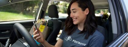 Postmates forma parte de Uber y al anotarse en la app se pueden hacer entregas con cualquiera de las dos empresas