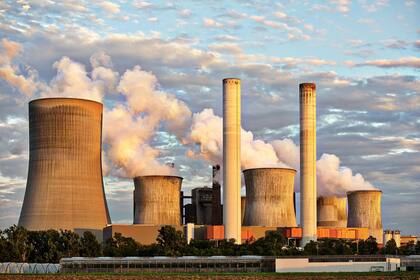 Powell aseguró que los precios en los servicios energéticos suelen aumentar en los conflictos con Medio Oriente