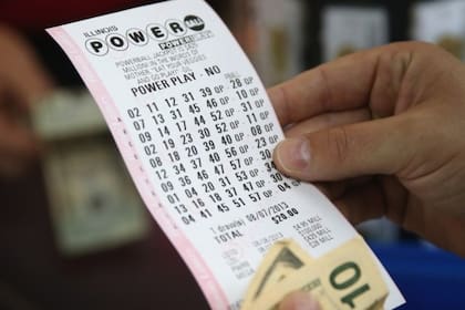La demanda de José Rivera contra Edwin Castro da un giro por el premio de Powerball California