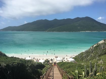 Praia Pontal do Atalaia: un paraíso natural ubicado a pocas horas de Río de Janeiro