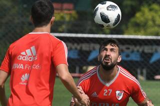 River ganó, pero Gallardo mueve el tablero: probó a Pratto y Mayada de titulares