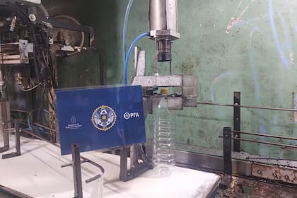 Precarias instalaciones donde se envasaba aceite Cocinero trucho