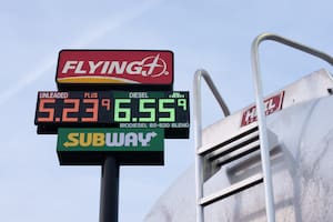 Las reservas mundiales de petróleo caen a mínimos en ocho años y sacuden a los mercados