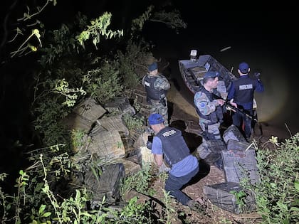 Prefectura incautó una tonelada de droga en Misiones (Prensa Prefectura)