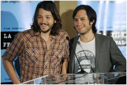 ¡Pregunten, nosotros contestamos! Diego Luna y Gael Garcia Bernal hablaron con la prensa y anunciaron los films elegidos para el festival de cine de Los Angeles.