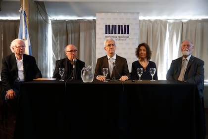 Francisco Ferrer Lerín, Andrés Ibáñez, Basilio Baltasar, Aline Schulman y Alberto Manguel