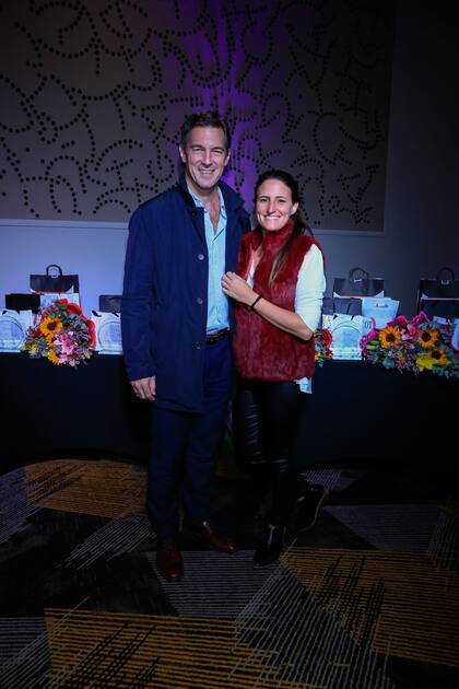 Premiada: la directora general de Fundación Abriendo Caminos, Catalina Hornos, junto a su marido, el Dr. Jorge De All, en el Recoleta Grand Hotel