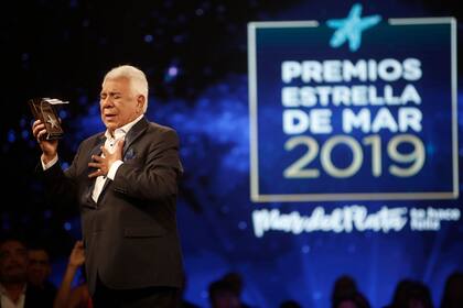 Raúl Lavié recibió el premio como Mejor actor de comedia, por La jaula de las locas