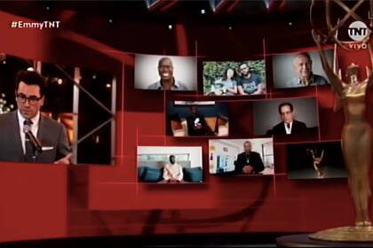 Los nominados esperaban desde sus casas la lectura del ganador del premio