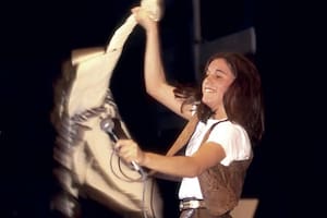 Soledad: los 30 años de su primer Cosquín, su rebeldía y la historia de su primer poncho