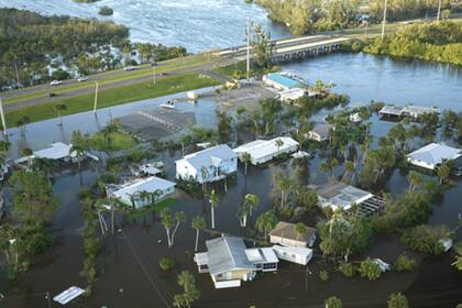 Prepararse con tiempo reduce los riesgos de daños graves y protege vidas incluso fuera de la costa