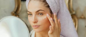 Estudio psicológico revela la personalidad de quienes no usan maquillaje: rasgos claros