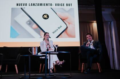 Presentación de Voice Chat en el evento Auto Tienda