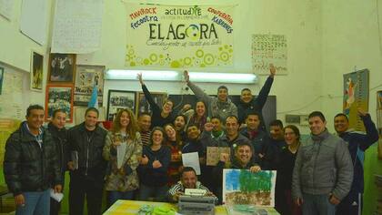 Presos de la Unidad Penal N°9 presentaron una revista hecha por ellos