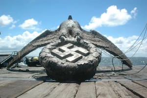 Buscan exponer en la Isla Gorriti de Punta del Este el símbolo nazi del Graf Spee