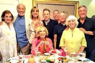 Cómo vivió Mirtha Legrand las horas previas a su cumpleaños: un reencuentro, un detalle especial en la vajilla y un premio